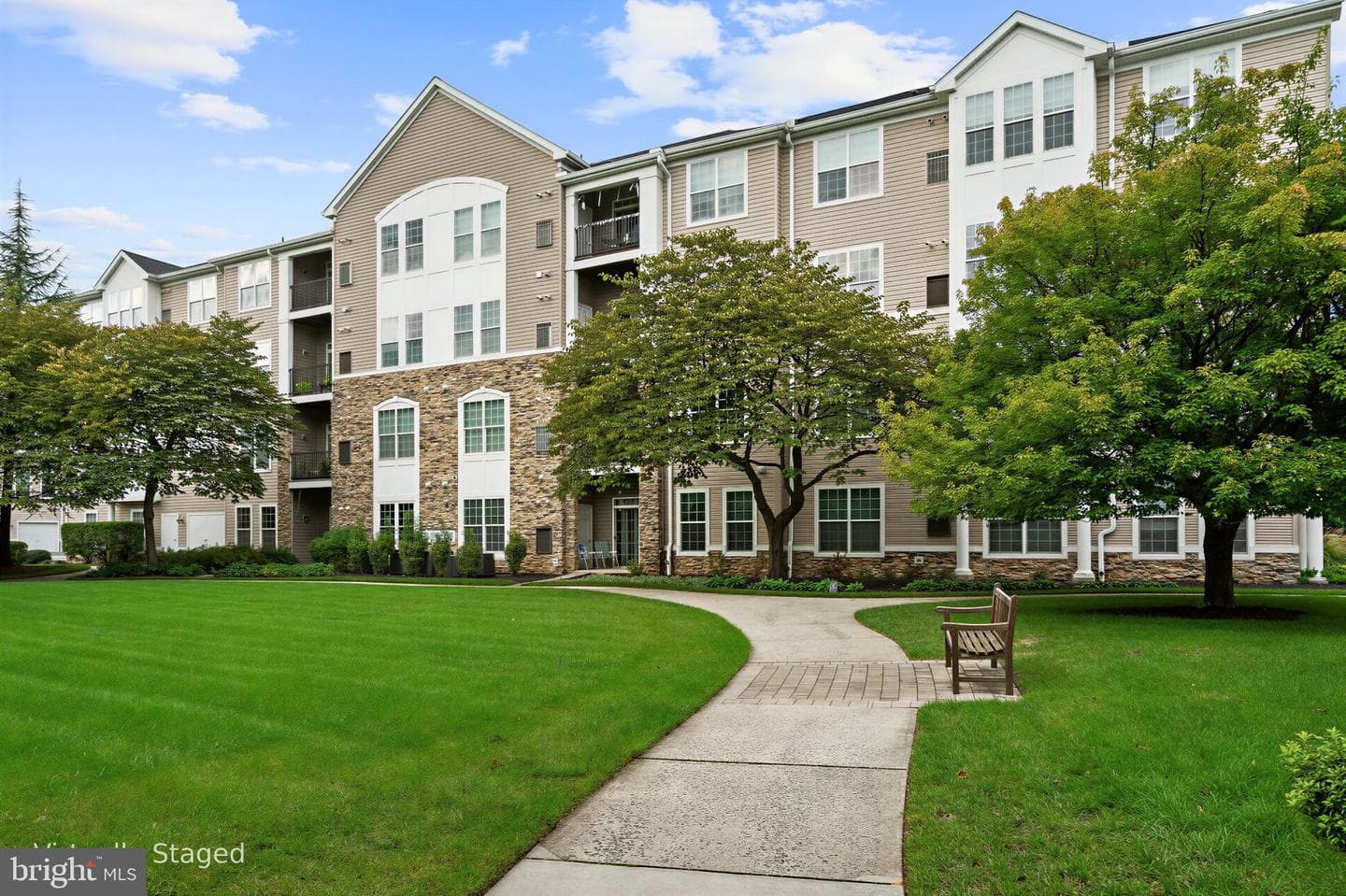 7201 Travertine Dr, Baltimore, MD 21209-5266, United States
