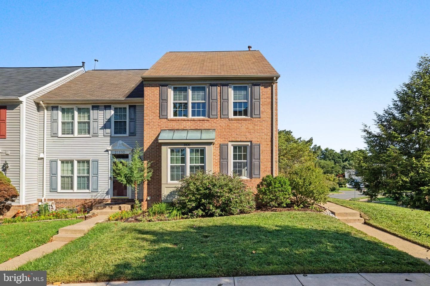21130 Winding Brook Sq, Ashburn, VA 20147-5449, United States