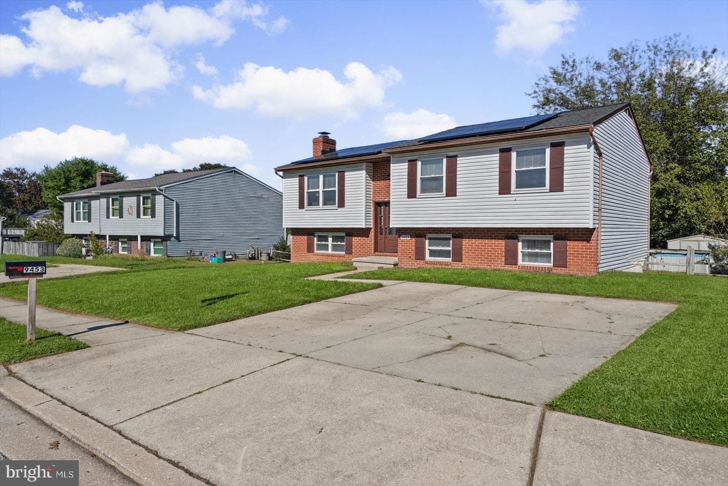 9453 SEVEN COURTS DRIVE