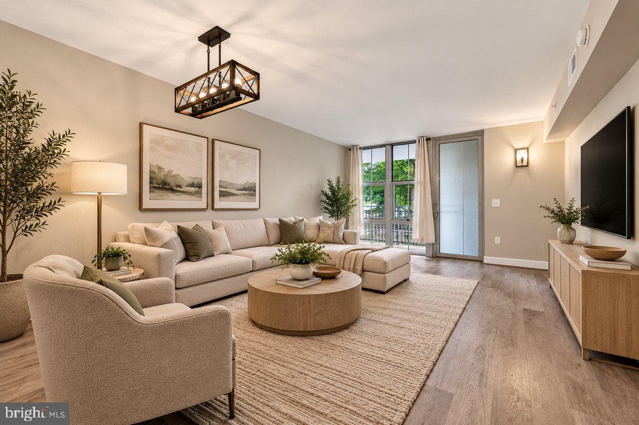 11800 SUNSET HILLS ROAD 212