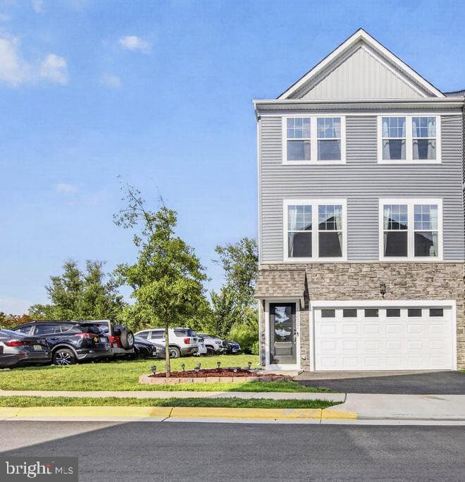 10537 Waterbury Woods WAY MANASSAS VA 20112