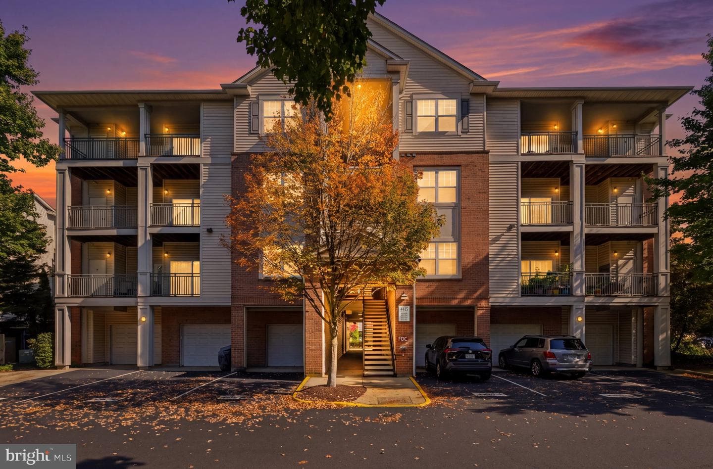 4415 Weatherington Ln, Fairfax, VA 22030-9002, United States