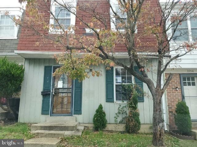8952 Congress Pl, Hyattsville, MD 20785-4726, United States