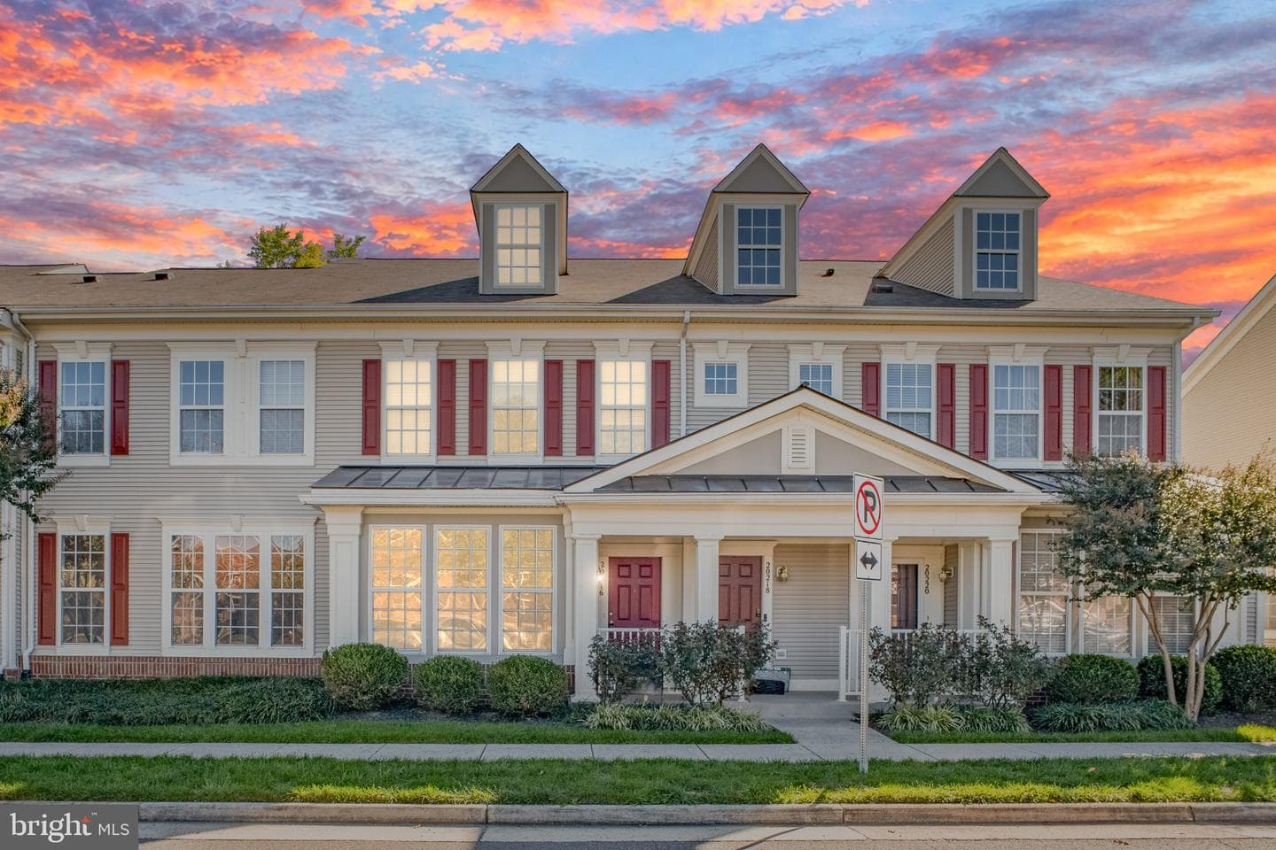 20216 Nightwatch St, Ashburn, VA 20147-7421, United States