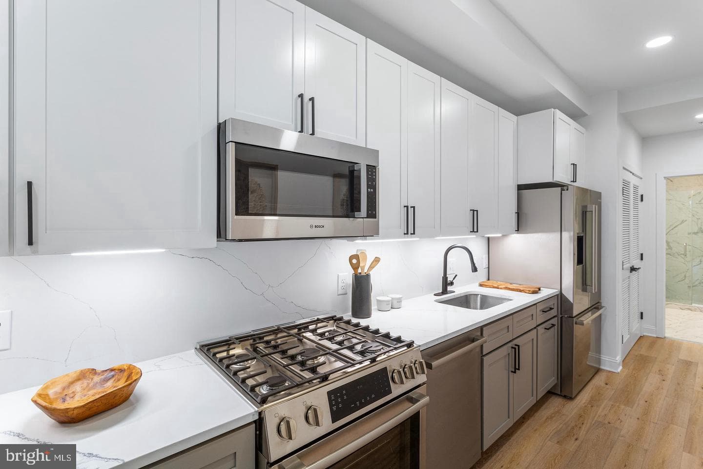 1229 KING ST #201-1,ALEXANDRIA,VA,22314,ALEXANDRIA CITY