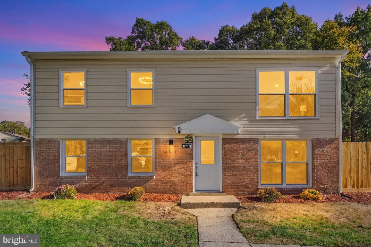3710 Chico Ct, Woodbridge, VA 22193-1632, United States