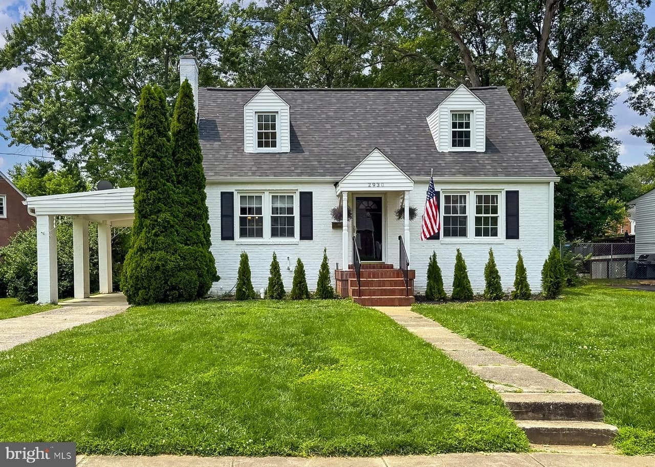 2930 Stuart - Photo 1