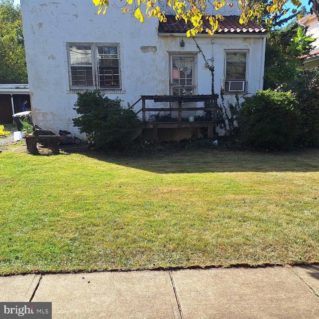 1508 N Hancock - Photo 1