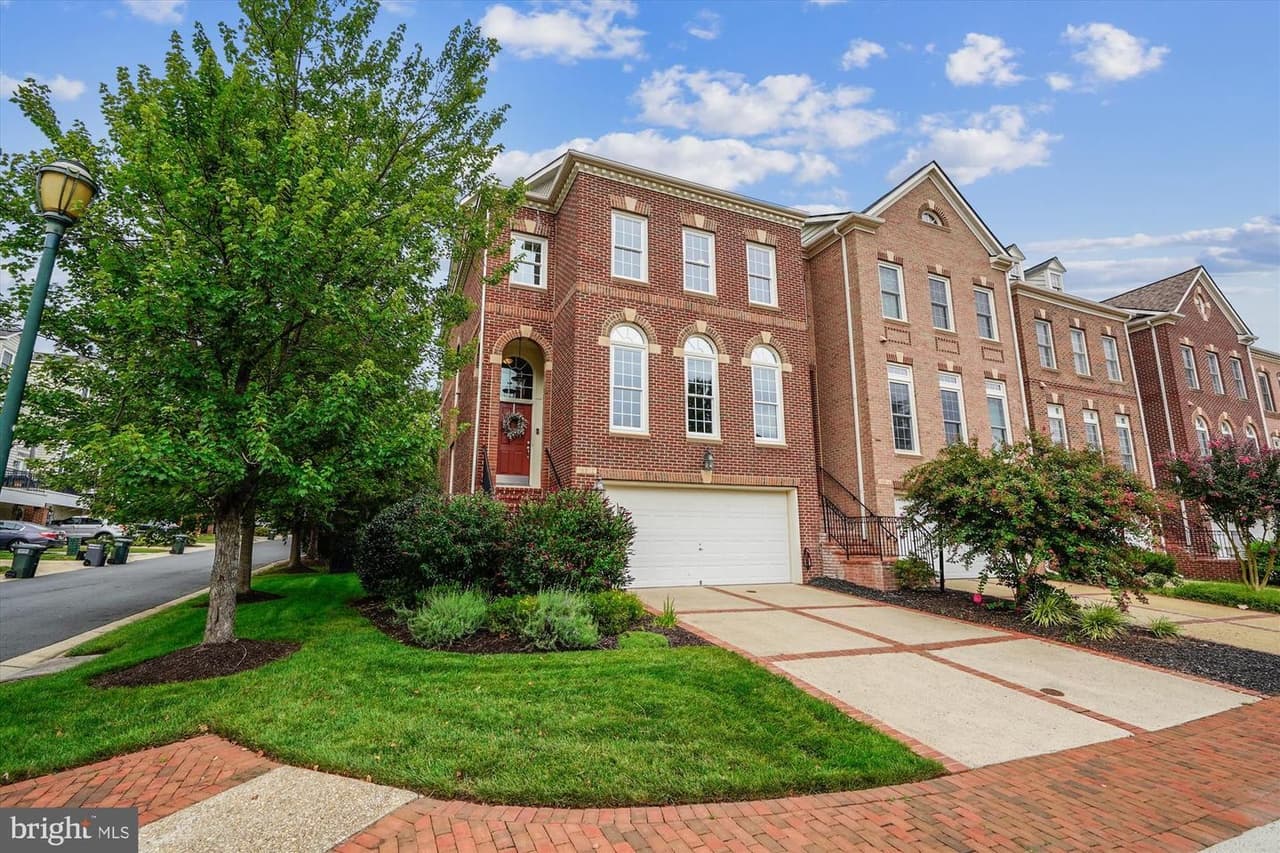 18512 Bear Creek - Photo 1