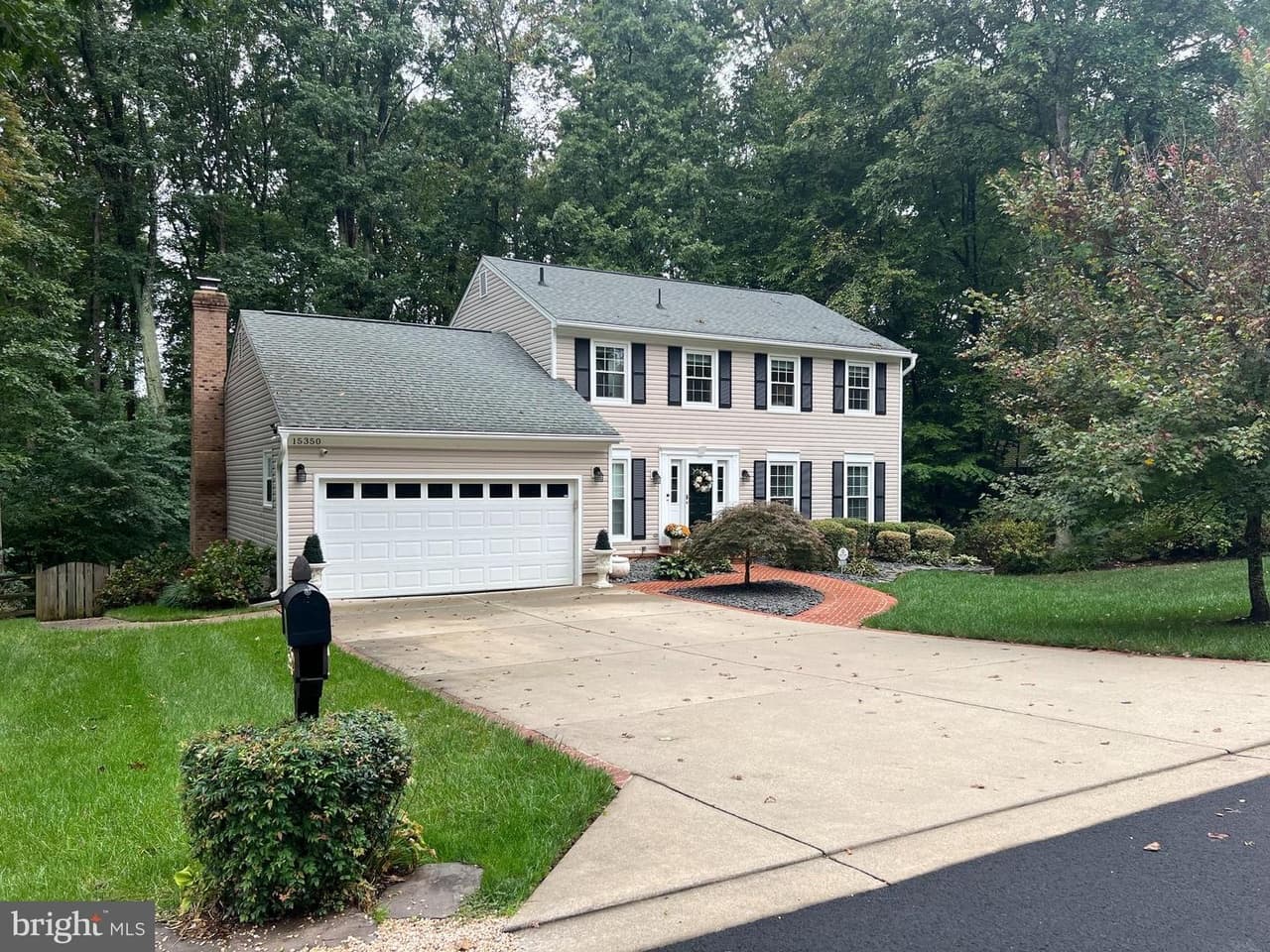 15350 Maywood - Photo 1